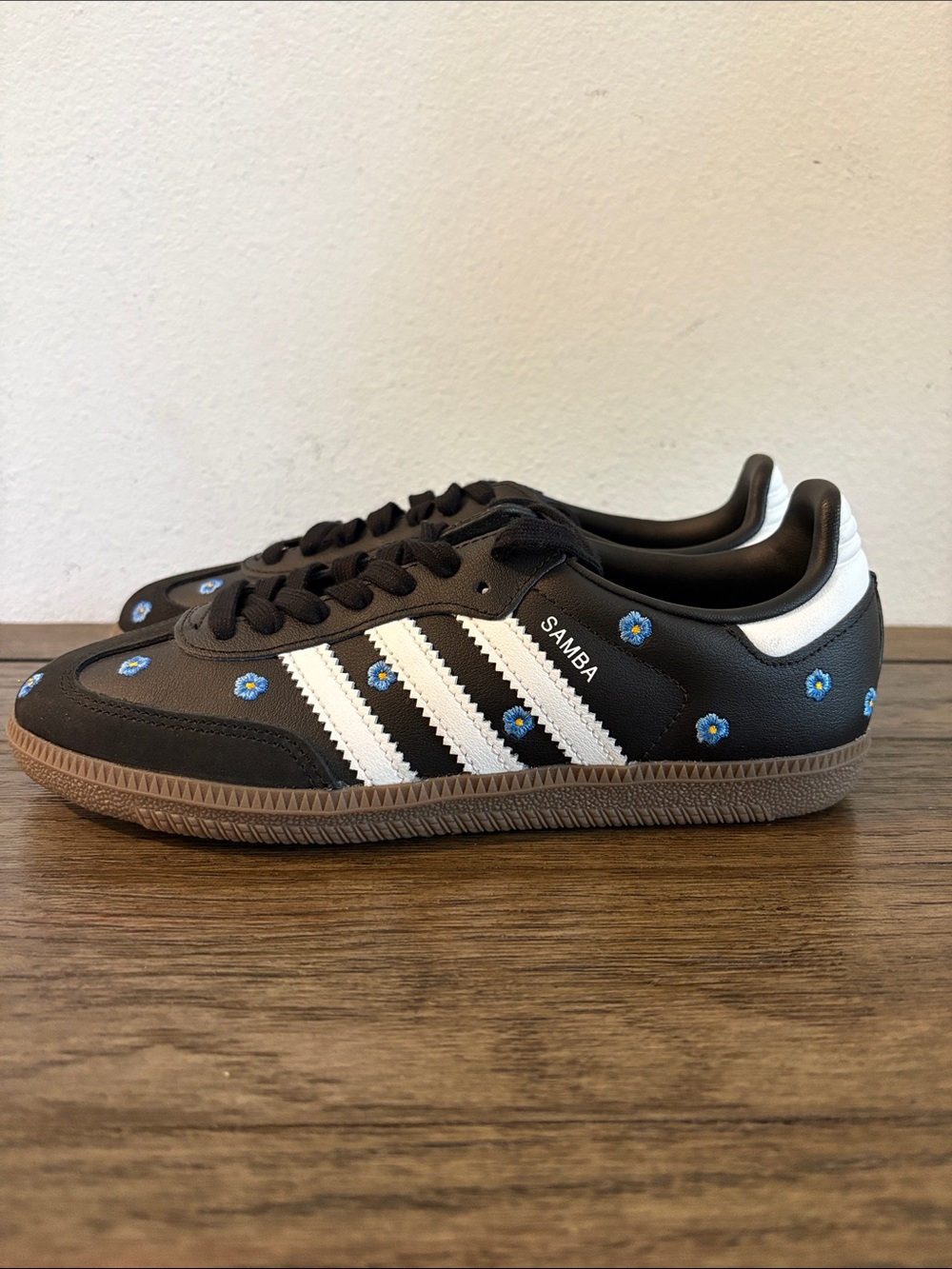 NEW [adidas] Samba Blue Floral Black Classic Low-Top Sneakers Shoes Women’s 6 - Picture 8 of 16